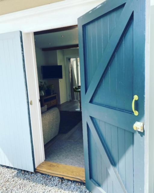 Blankednick Boltholes - 3 Beautiful Family Or Couples Cornish Getaways Villa Truro Exterior photo
